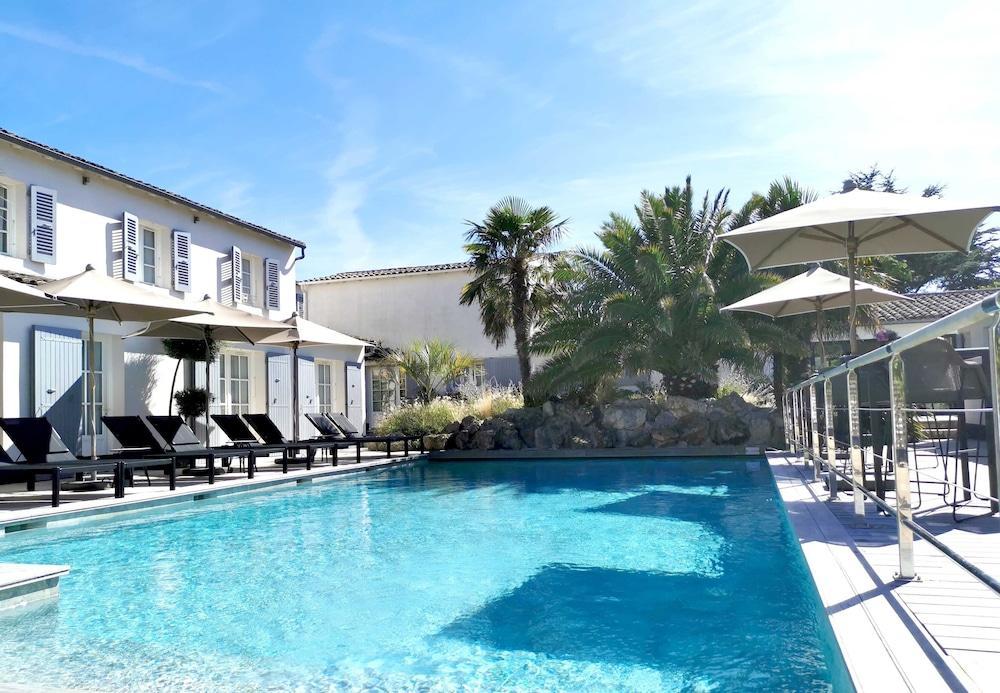 Le Clos Saint-Martin Hotel & Spa Exterior foto