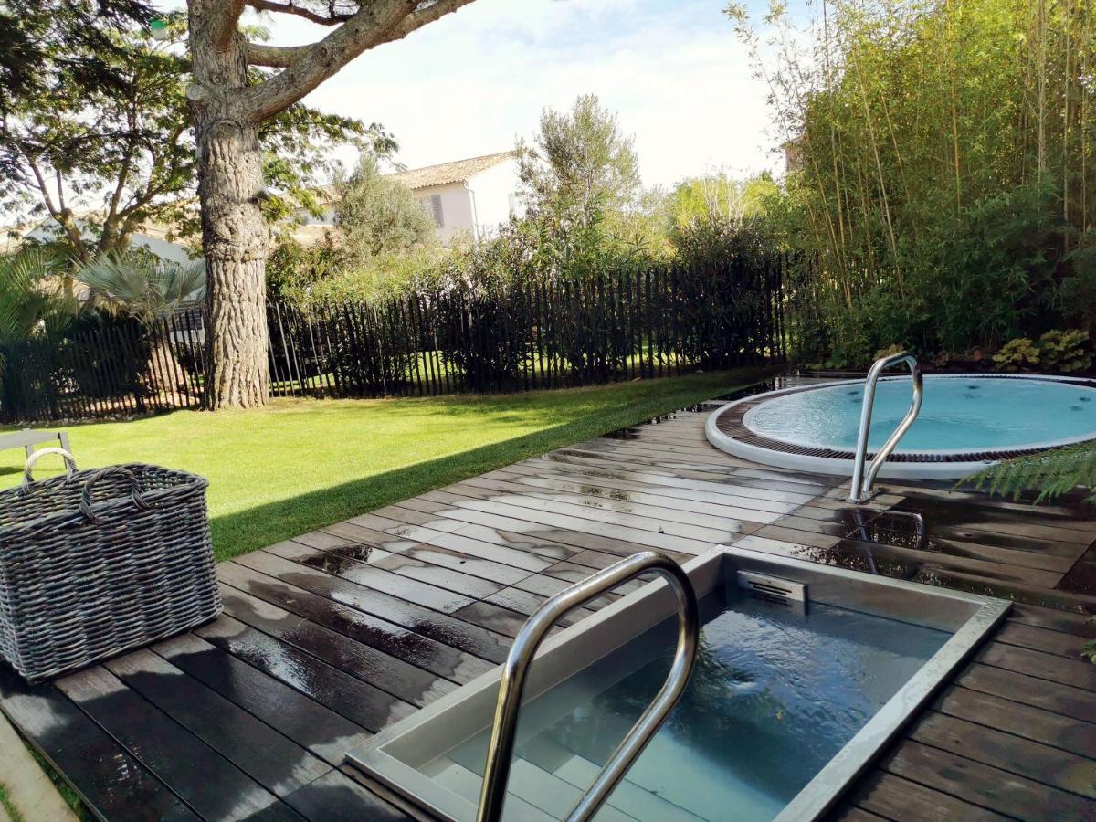 Le Clos Saint-Martin Hotel & Spa Exterior foto