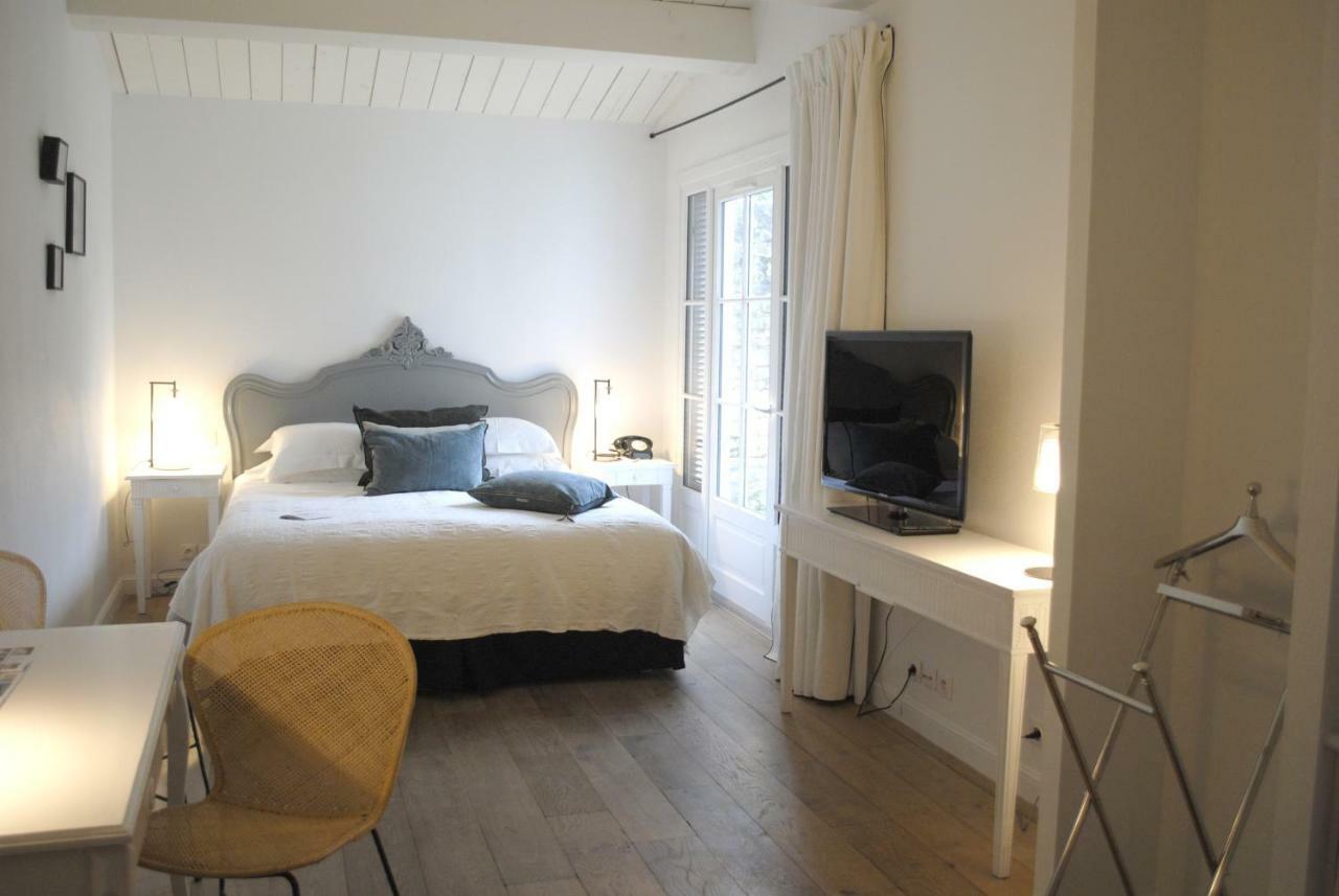 Le Clos Saint-Martin Hotel & Spa Exterior foto