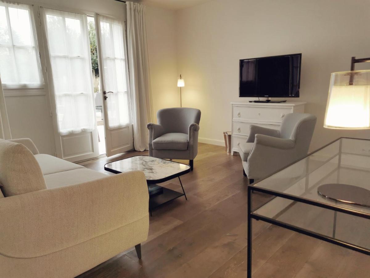 Le Clos Saint-Martin Hotel & Spa Exterior foto